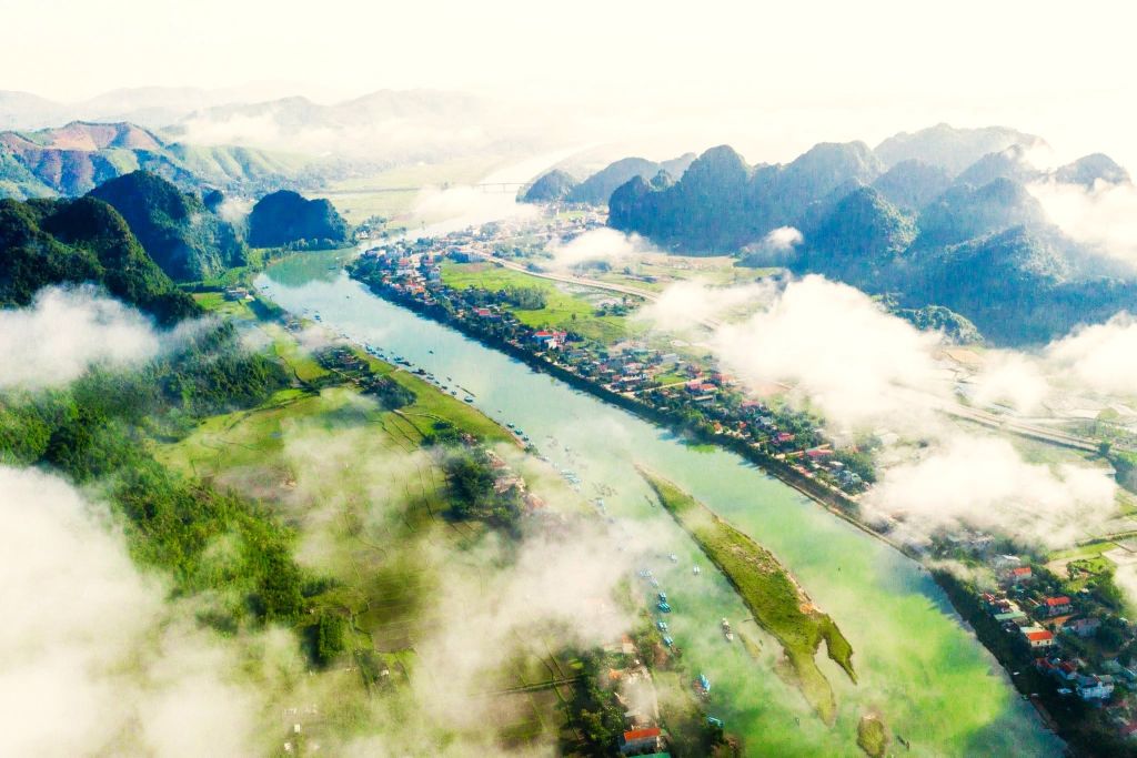 Phong Nha - Kẻ Bàng is recognized by UNESCO as a world biosphere reserve. - ảnh 10