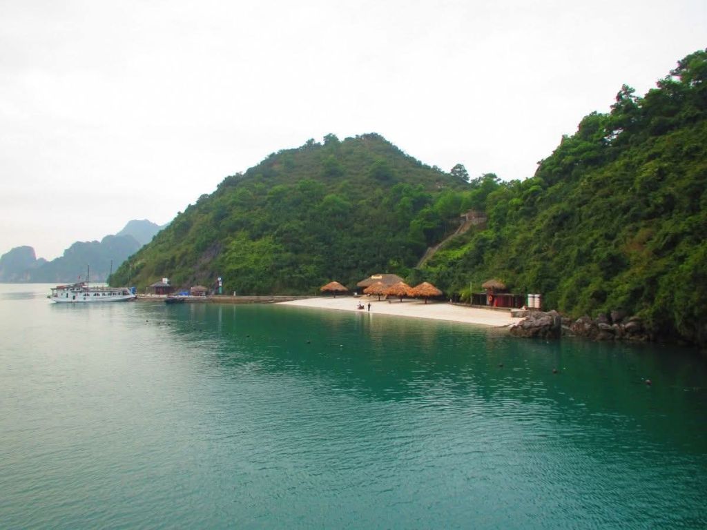 Surprisingly, A Little-Known Beach In Vietnam Has Made It To The List Of The Most Beautiful Beaches In The World. - 2