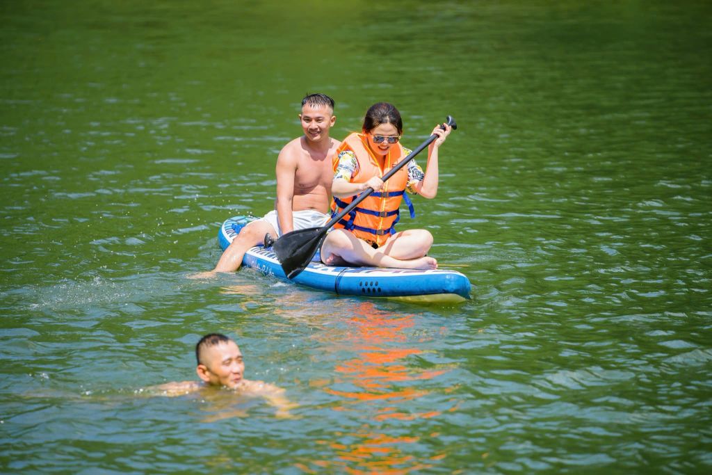 Dreamy, Gentle Sup Paddling - 4