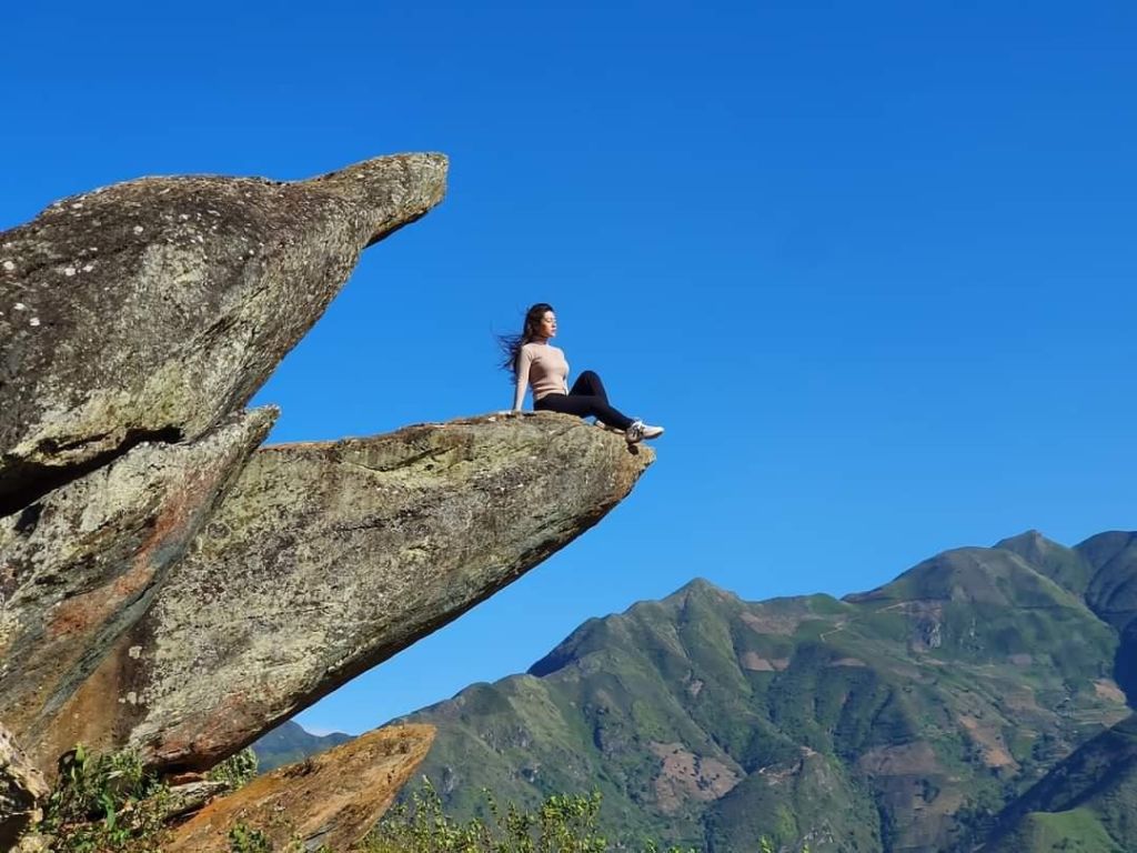 Dolphin Nose – A Natural Masterpiece Of Northwest Vietnam