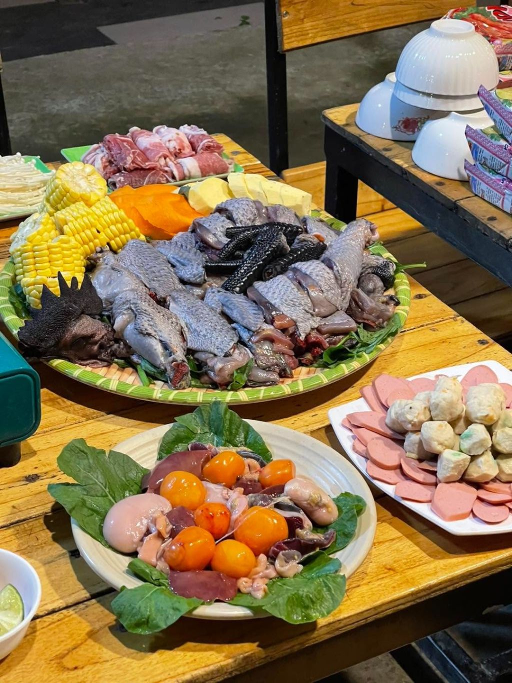 A Phủ Tà Xùa Restaurant – Enjoying Northwest Specialties Amidst The Sea Of Clouds.
