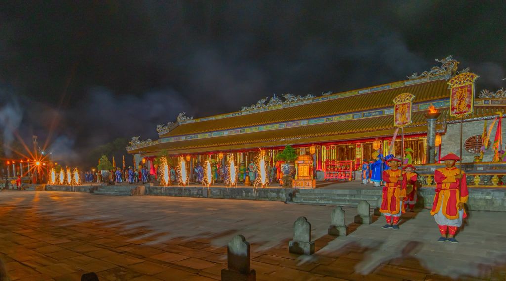 Arriving In Hue – Stepping Into A Journey Of Endless Festivals - ảnh 6