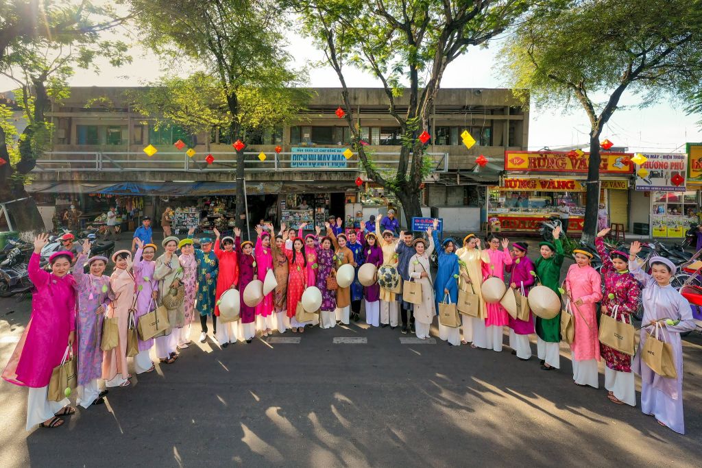 Arriving In Hue – Stepping Into A Journey Of Endless Festivals - ảnh 8