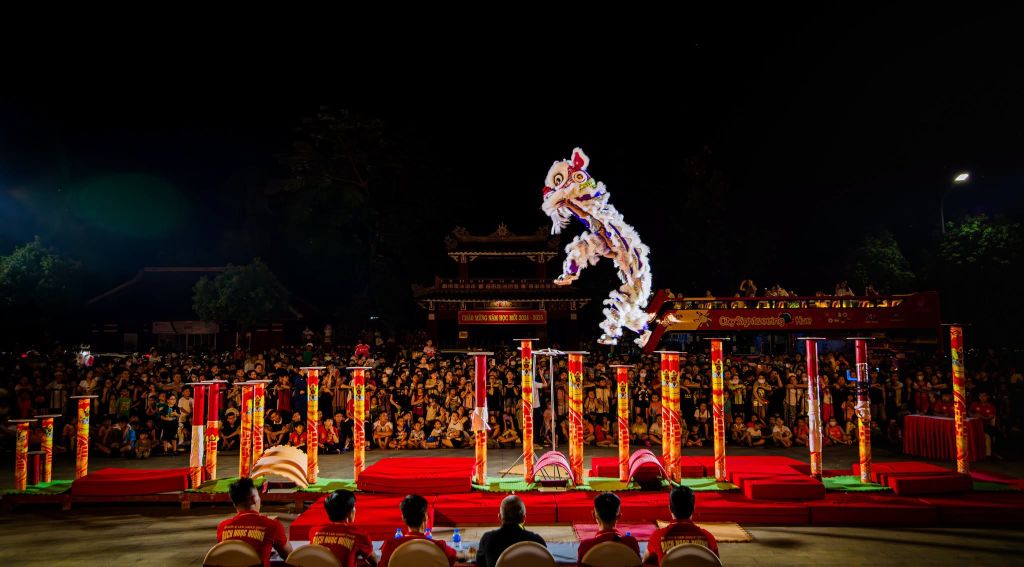 Arriving In Hue – Stepping Into A Journey Of Endless Festivals - ảnh 13