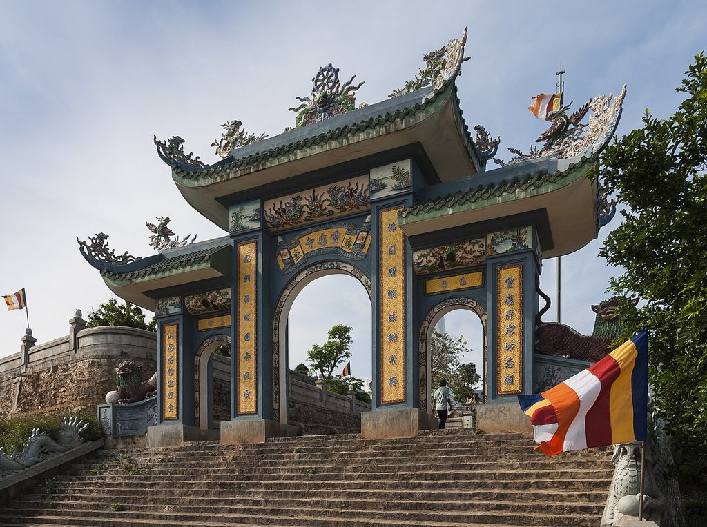 Chùa Linh Ứng Bãi Bụt: Ngắm Tượng Quan Âm Và Bờ Biển Đà Nẵng - 2
