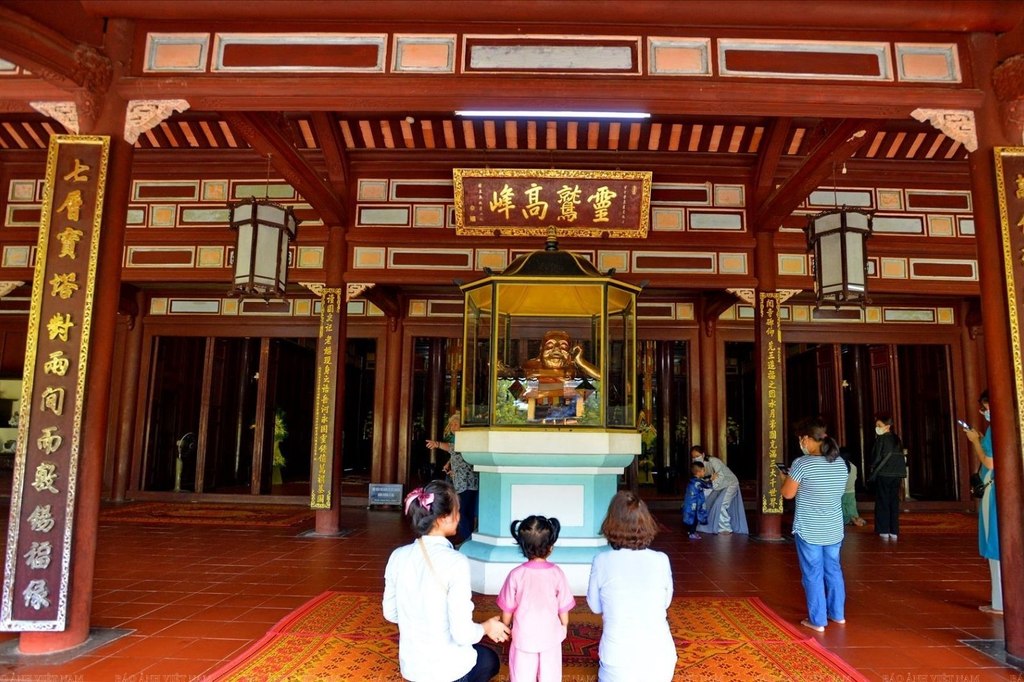 Chùa Thiên Mụ: Ghé Tháp Phước Duyên Bên Sông Hương - 4