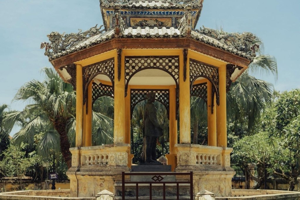 Cung An Định: Xem Lầu Khải Tường Và Những Mảng Tường Trang Trí - ảnh 5