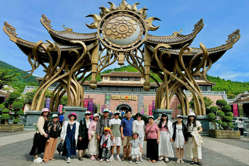 Bảng giá vé Bà Nà Hills bao gồm buffet 2025